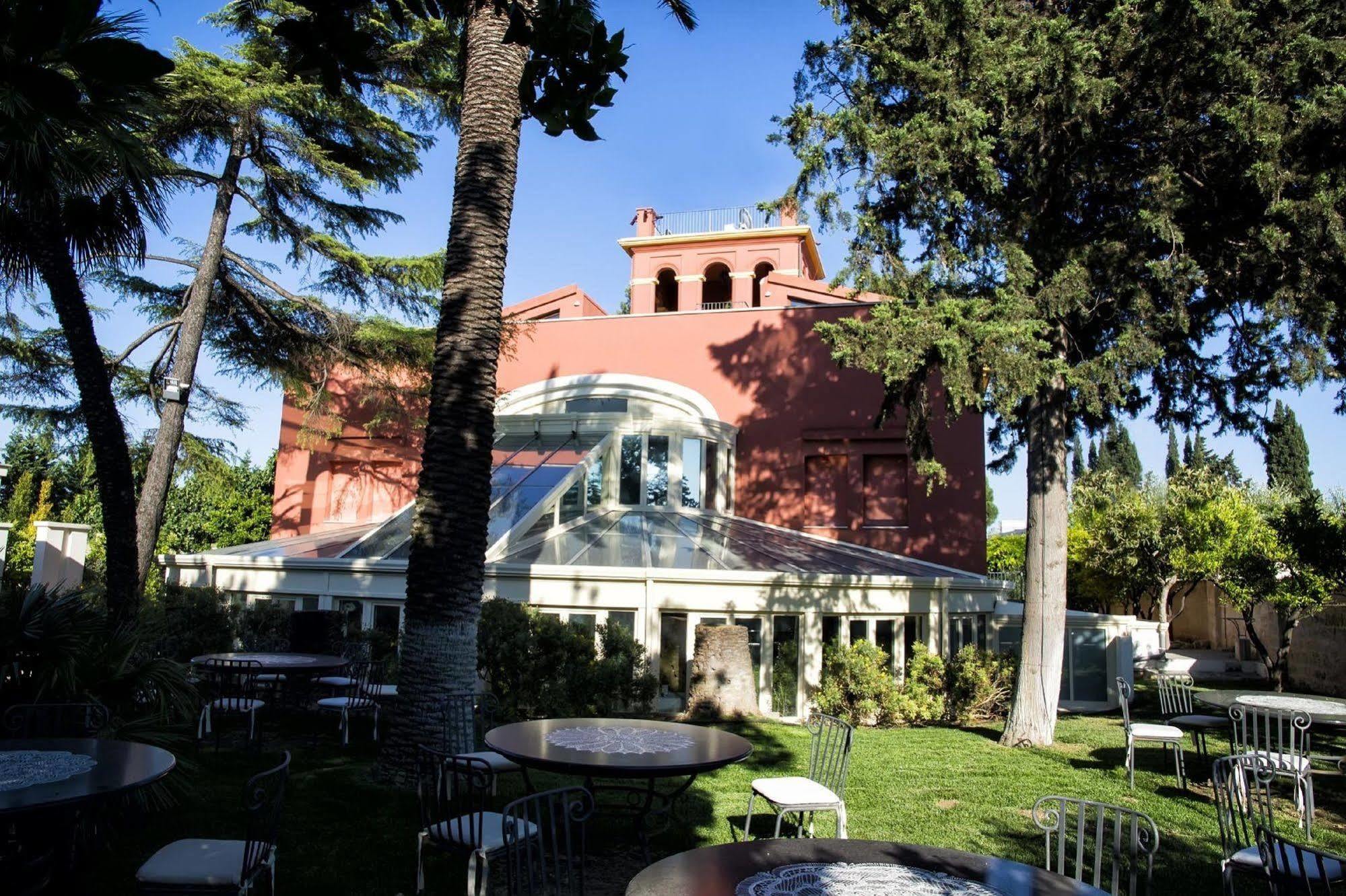 Hotel Terranobile Metaresort Bari Exterior photo
